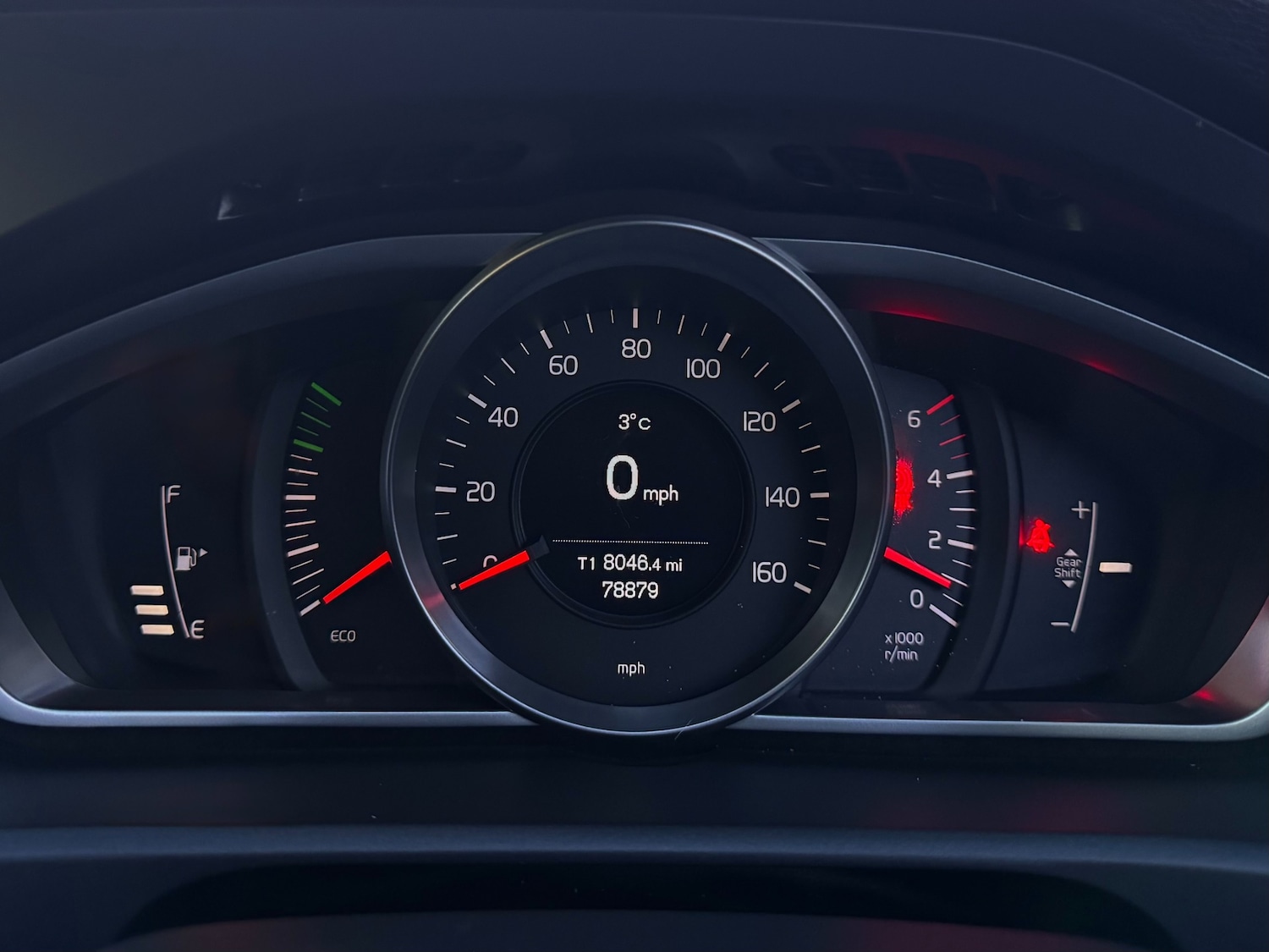 Used Volvo V40 2015 for sale - 76763249: Photo 29