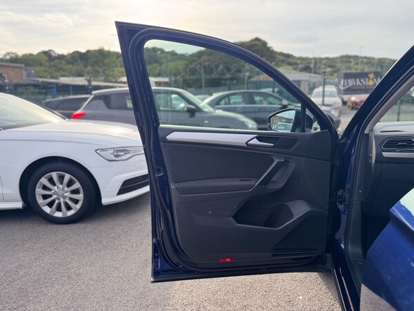Used Volkswagen Tiguan 2019 for sale - 76255284: Photo 41