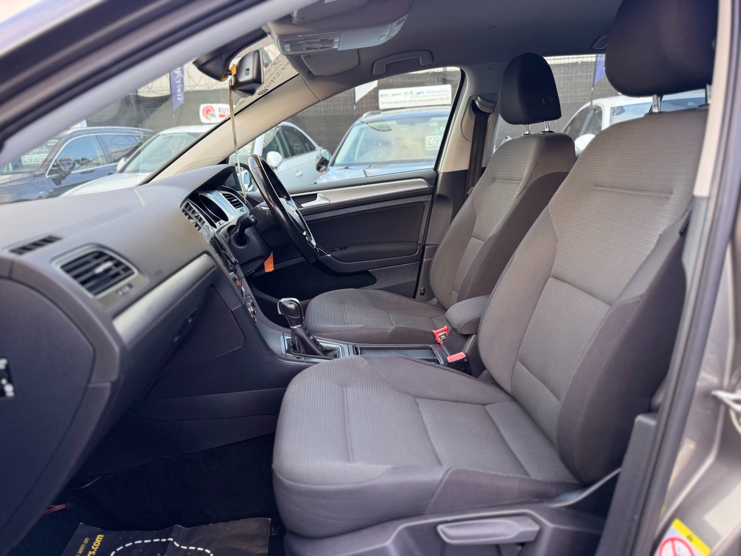 Used Volkswagen Golf 2014 for sale - 76425889: Photo 42