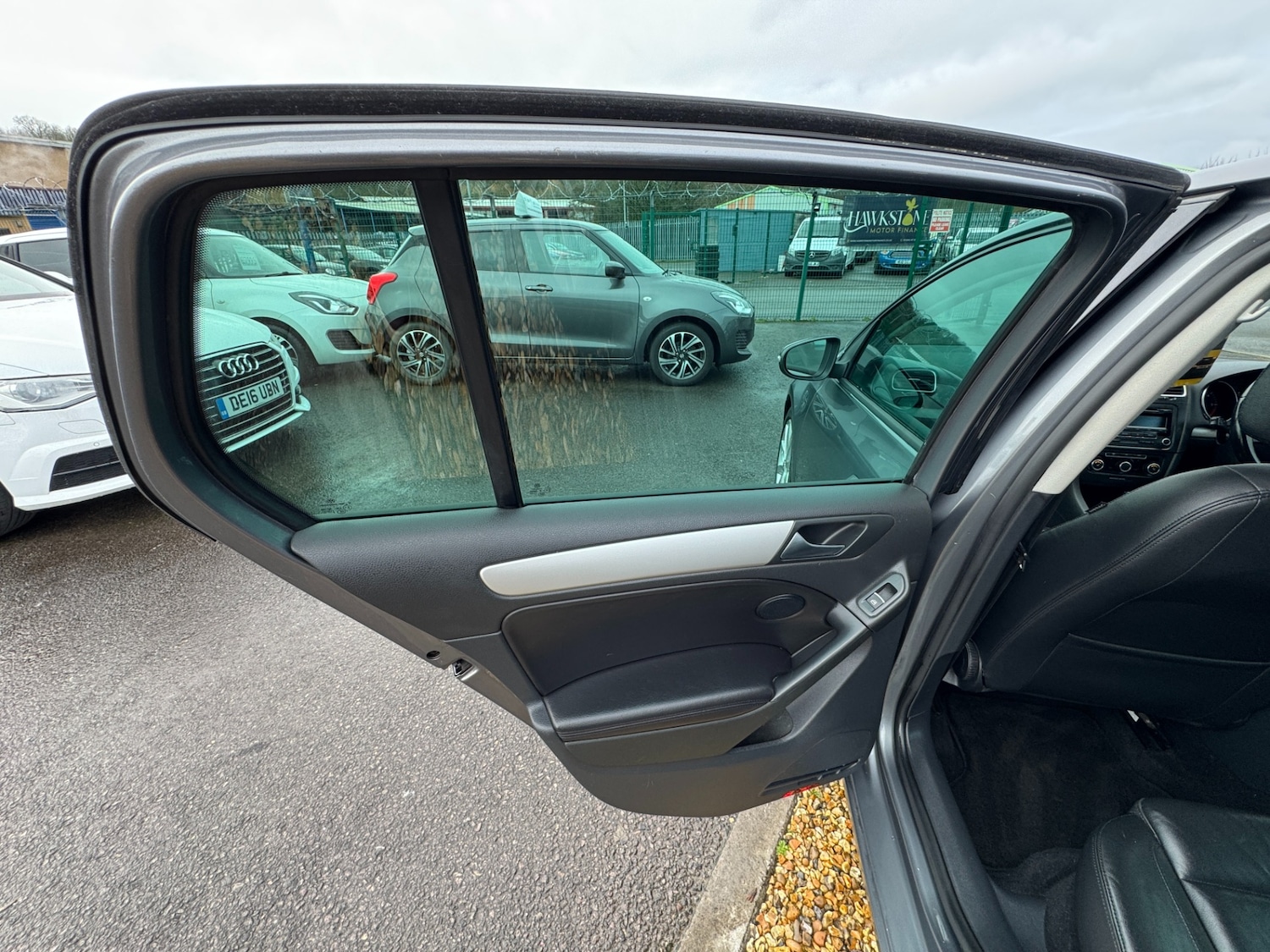 Used Volkswagen Golf 2012 for sale - 77902605: Photo 36