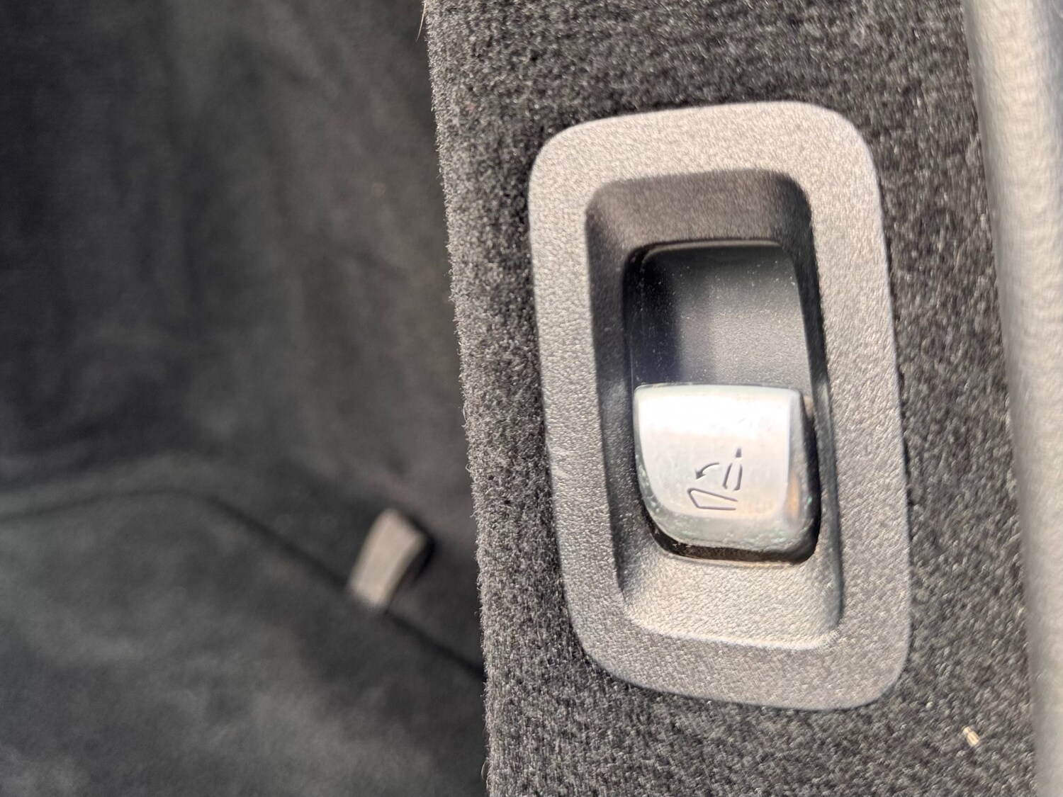 Used Mercedes-Benz C Class 2015 for sale - 76428664: Photo 22