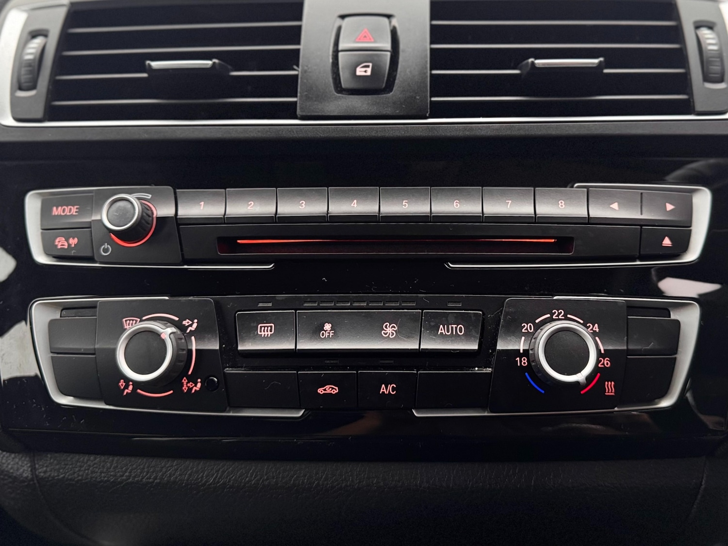 Used BMW 1 Series 2015 for sale - 76859816: Photo 34