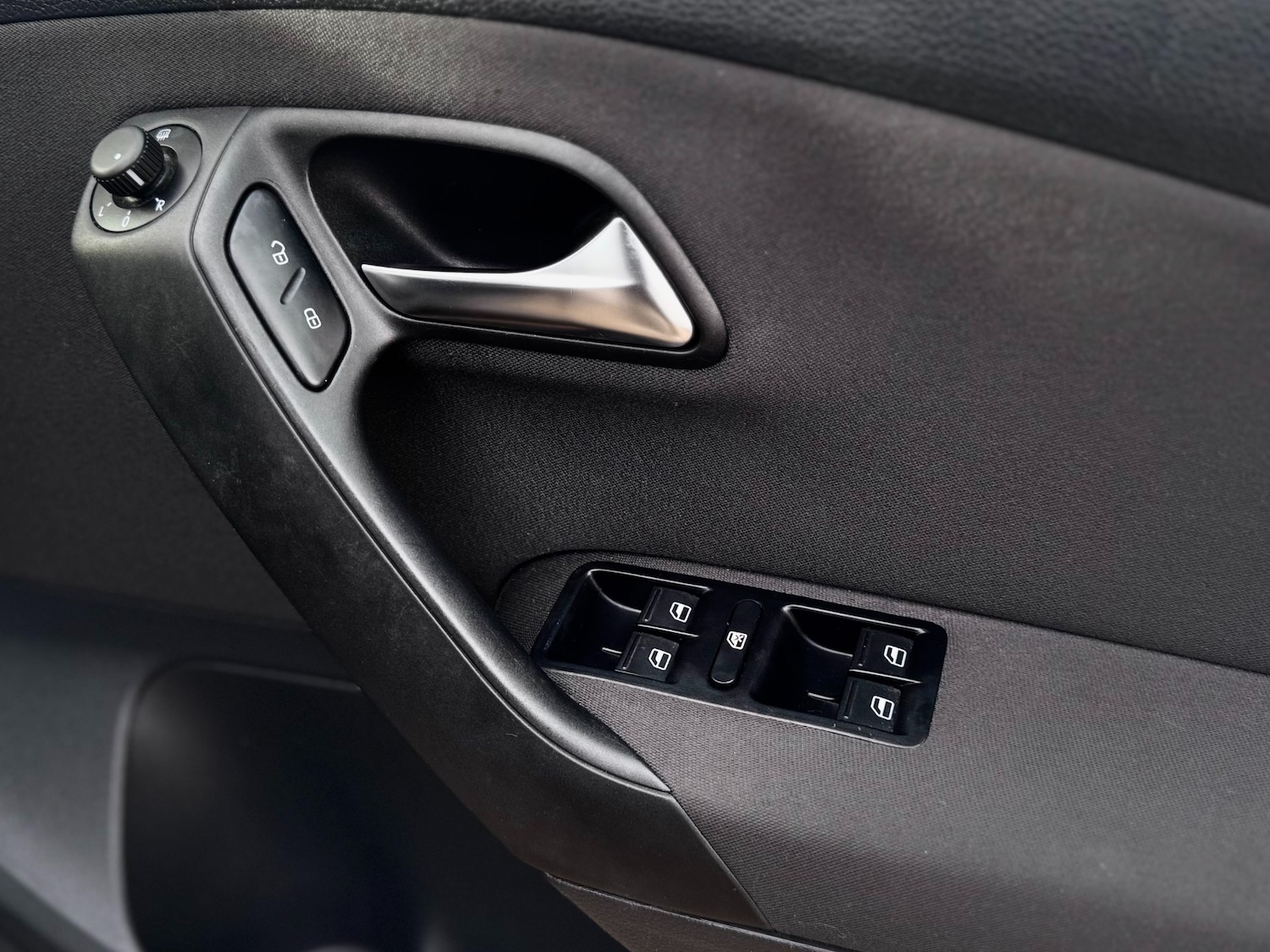 Used Volkswagen Polo 2013 for sale - 77223066: Photo 26