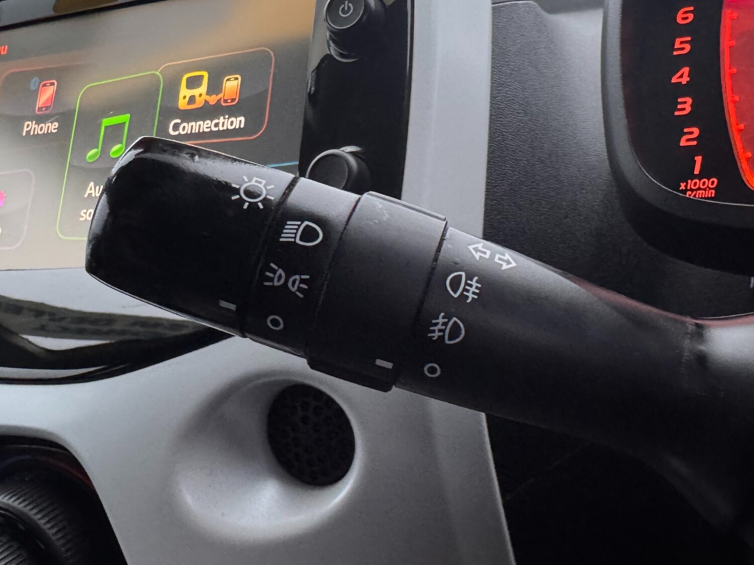 Used Toyota AYGO 2017 for sale - 76859443: Photo 32