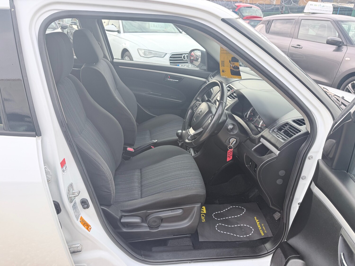 Used Suzuki Swift 2013 for sale - 77947284: Photo 8