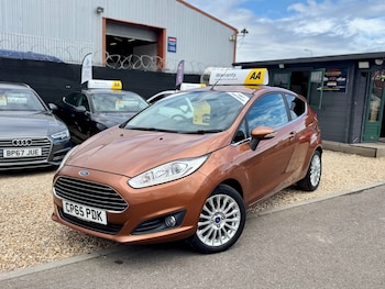 Used Ford Fiesta 2016 for sale - 79527200: Photo