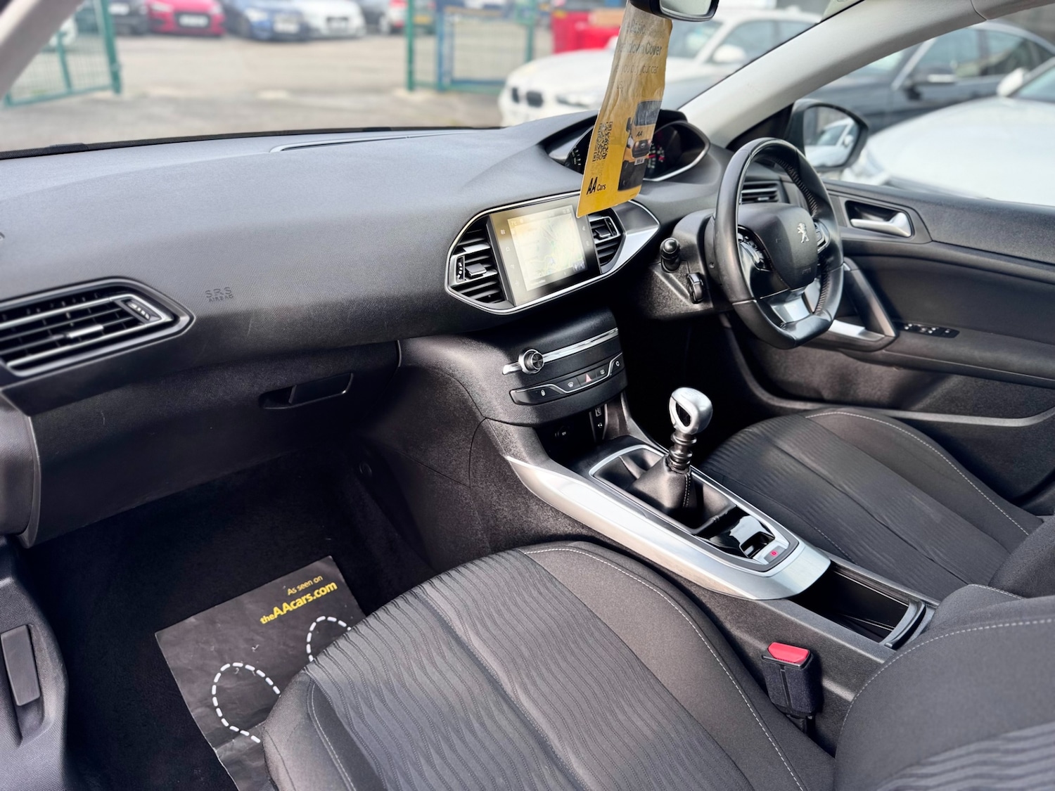 Used Peugeot 308 2014 for sale - 77802879: Photo 19