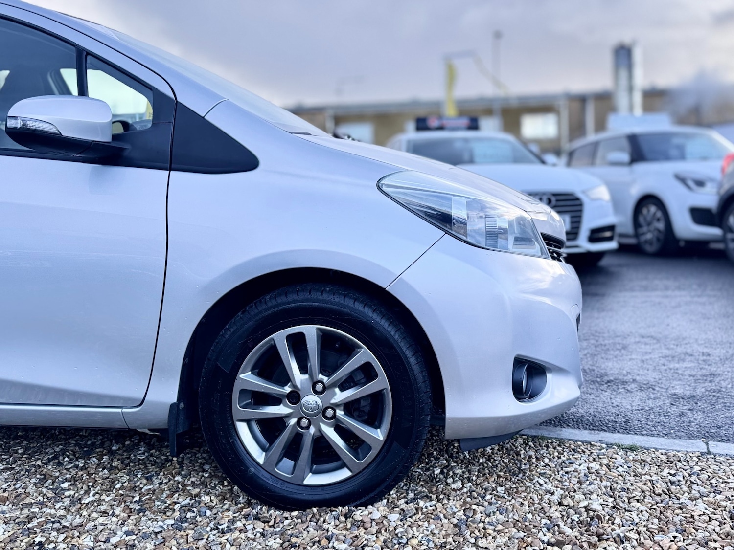 Used Toyota Yaris 2014 for sale - 77502594: Photo 21