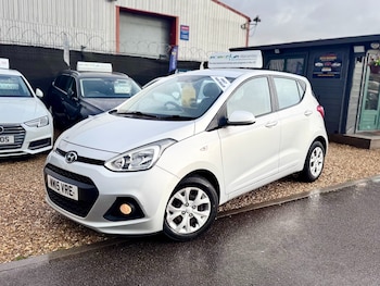 Used Hyundai i10 2015 for sale - 77014723: Photo