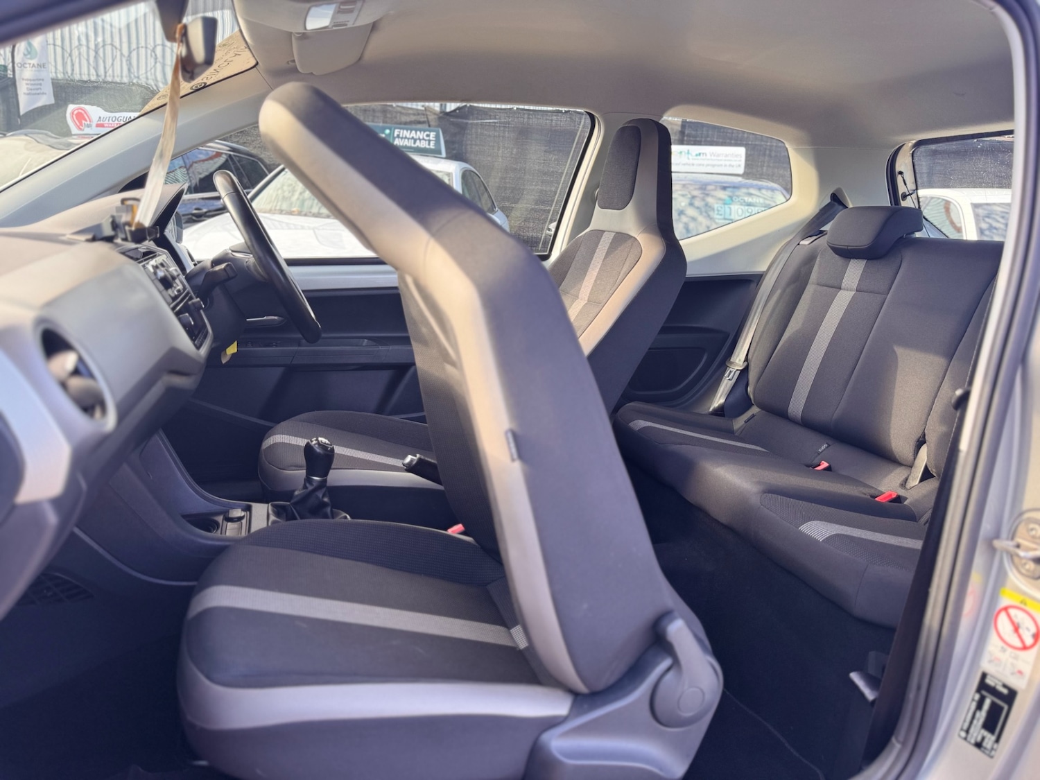 Used Volkswagen up! 2017 for sale - 76577078: Photo 40