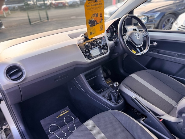 Used Volkswagen up! 2017 for sale - 76234936: Photo 19