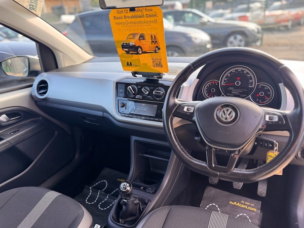 Used Volkswagen up! 2017 for sale - 76234936: Photo 36