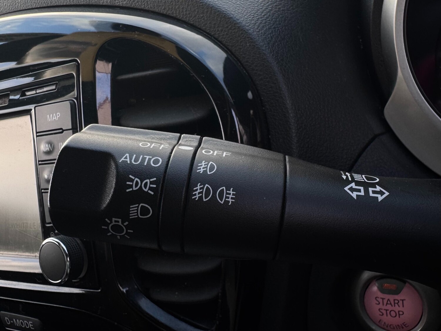 Used Nissan Juke 2015 for sale - 78107732: Photo 32