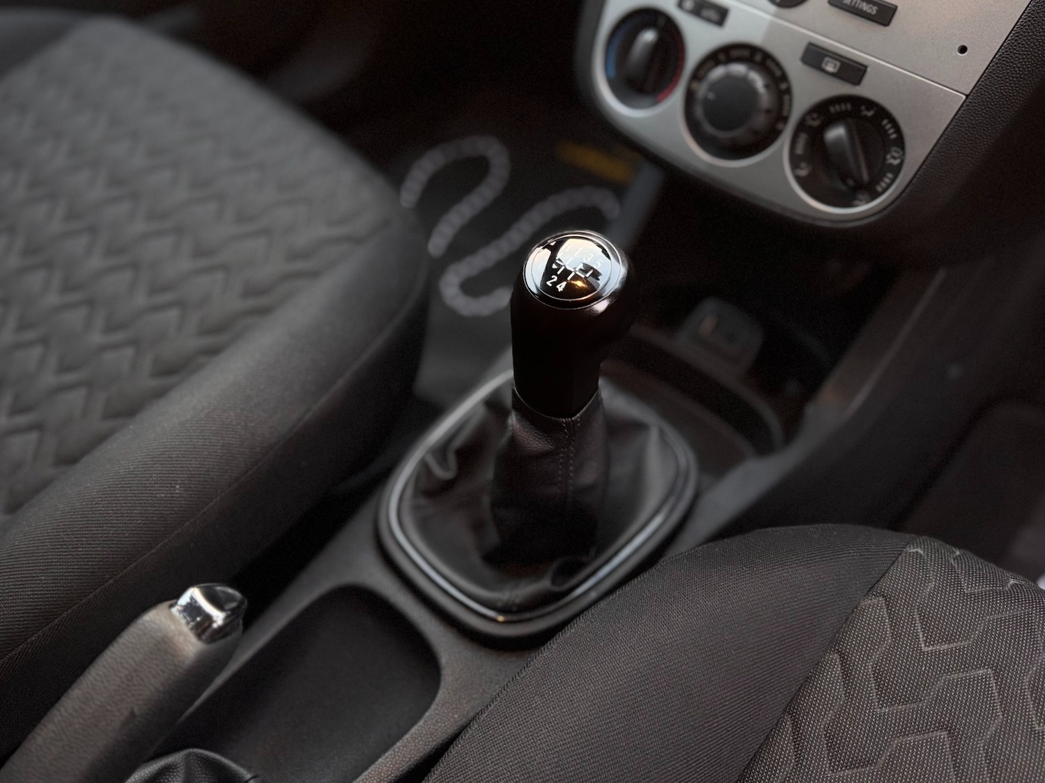 Used Vauxhall Corsa 2013 for sale - 76664759: Photo 36