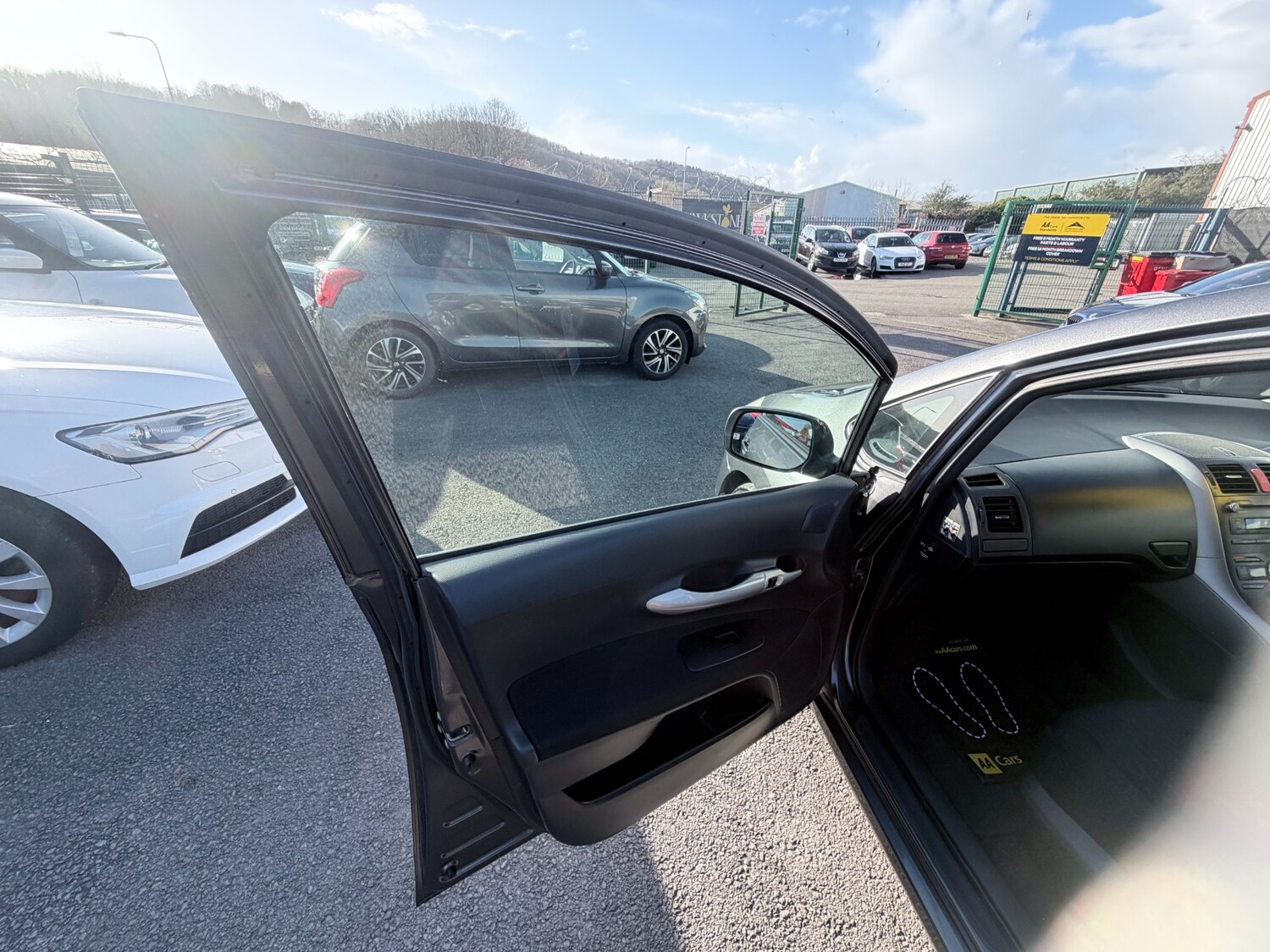 Used Toyota Auris 2009 for sale - 77983615: Photo 36