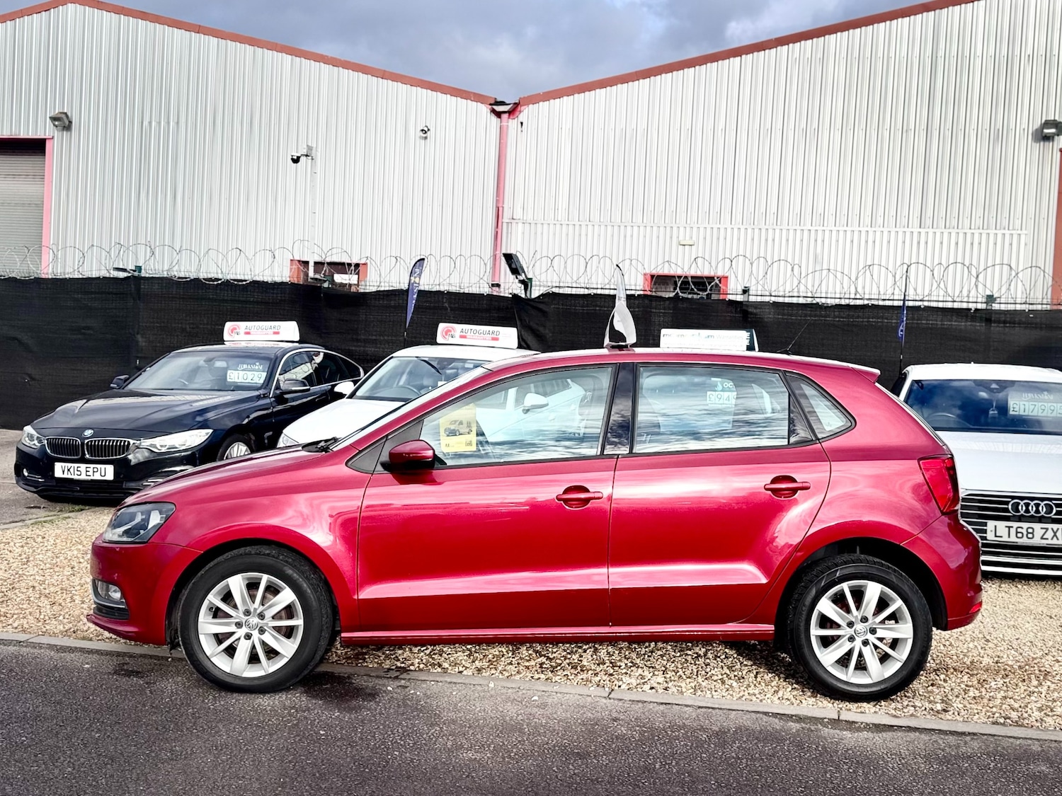 Used Volkswagen Polo 2015 for sale - 77297833: Photo 15