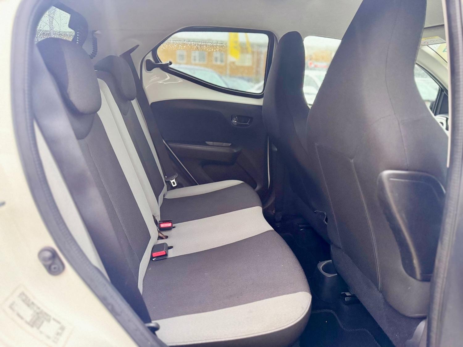 Used Toyota AYGO 2017 for sale - 77223041: Photo 12