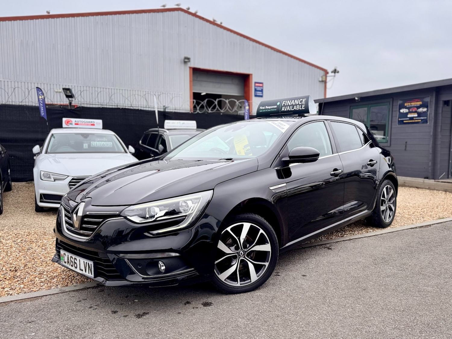 Used Renault Megane 2016 for sale - 76366327: Photo 3