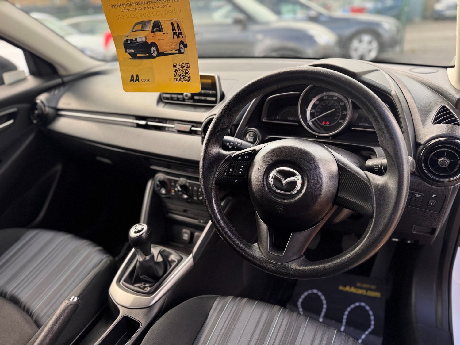 Used Mazda Mazda2 2015 for sale - 76599580: Photo 17