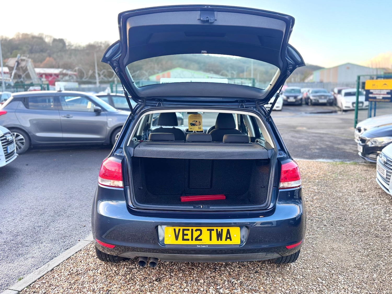 Used Volkswagen Golf 2012 for sale - 77051748: Photo 20