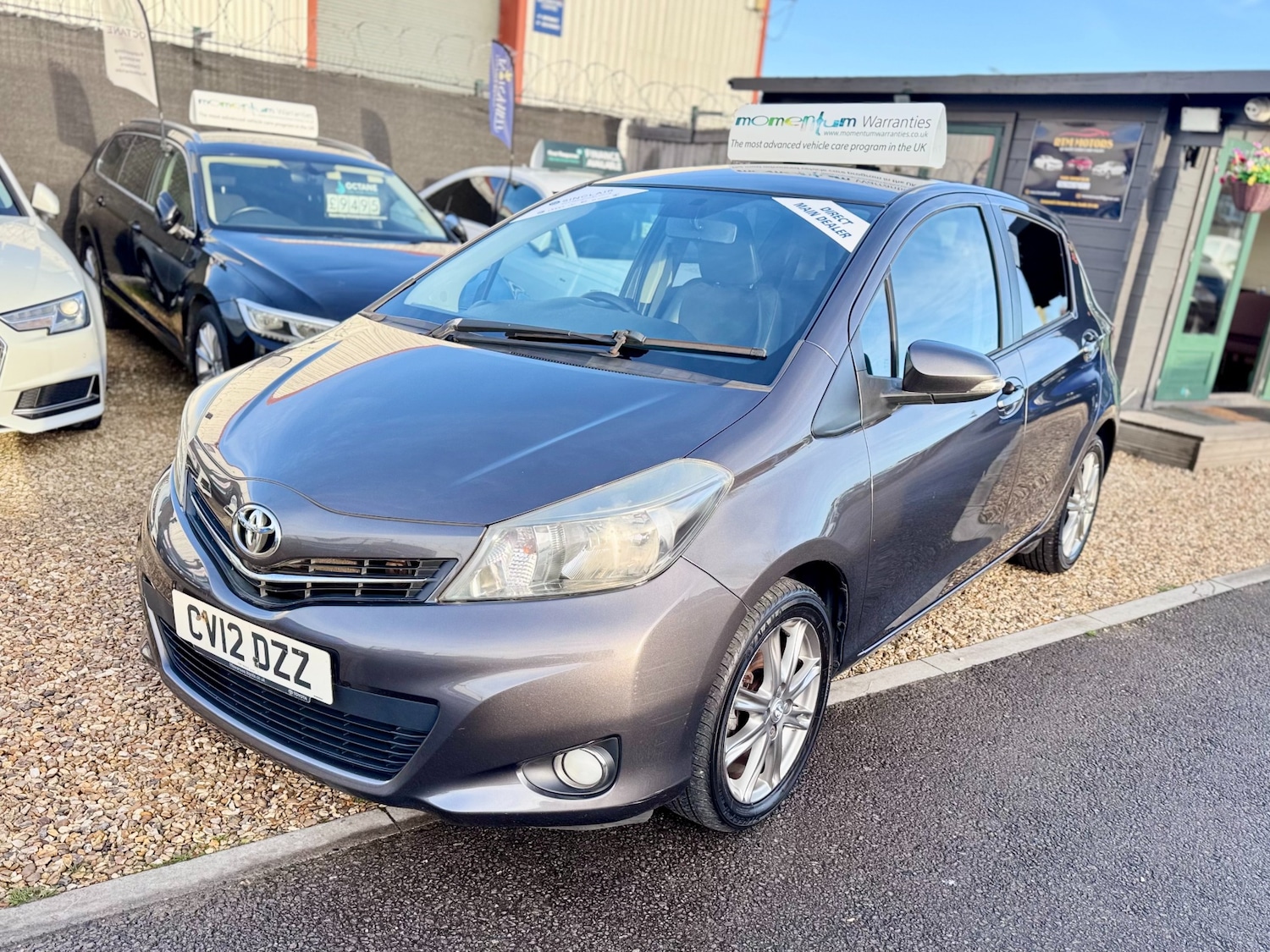 Used Toyota Yaris 2012 for sale - 77297168: Photo 17