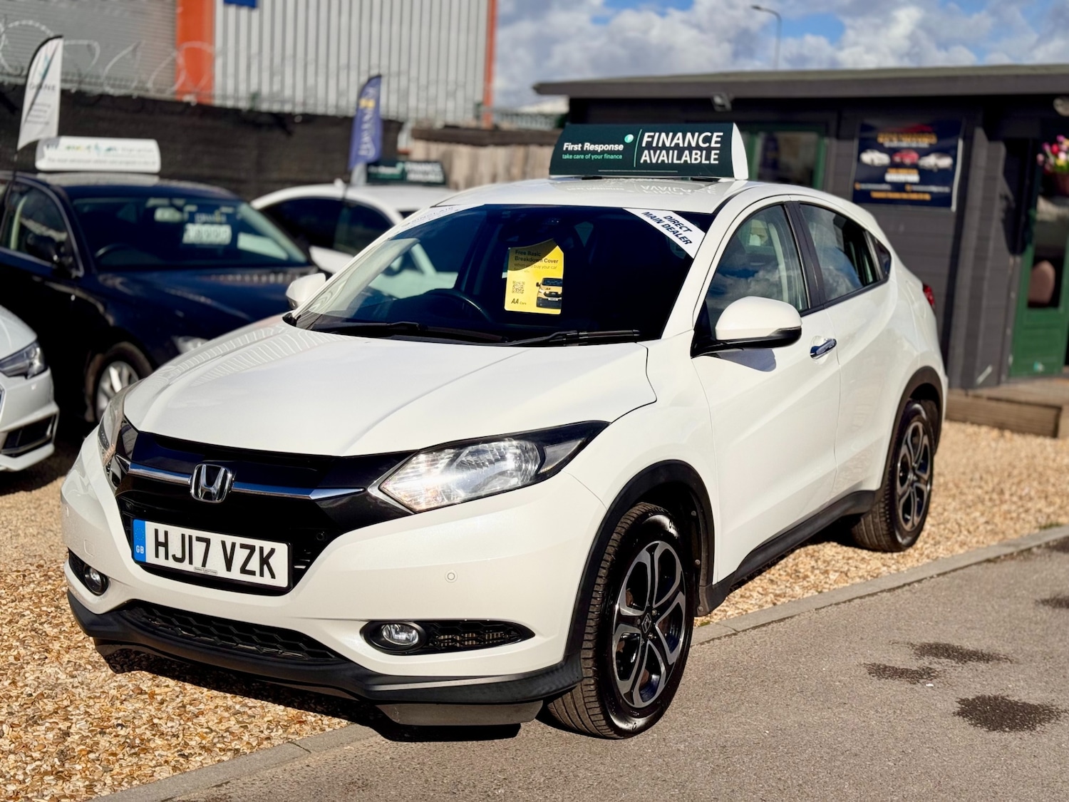 Used Honda HR-V 2017 for sale - 76160740: Photo 17