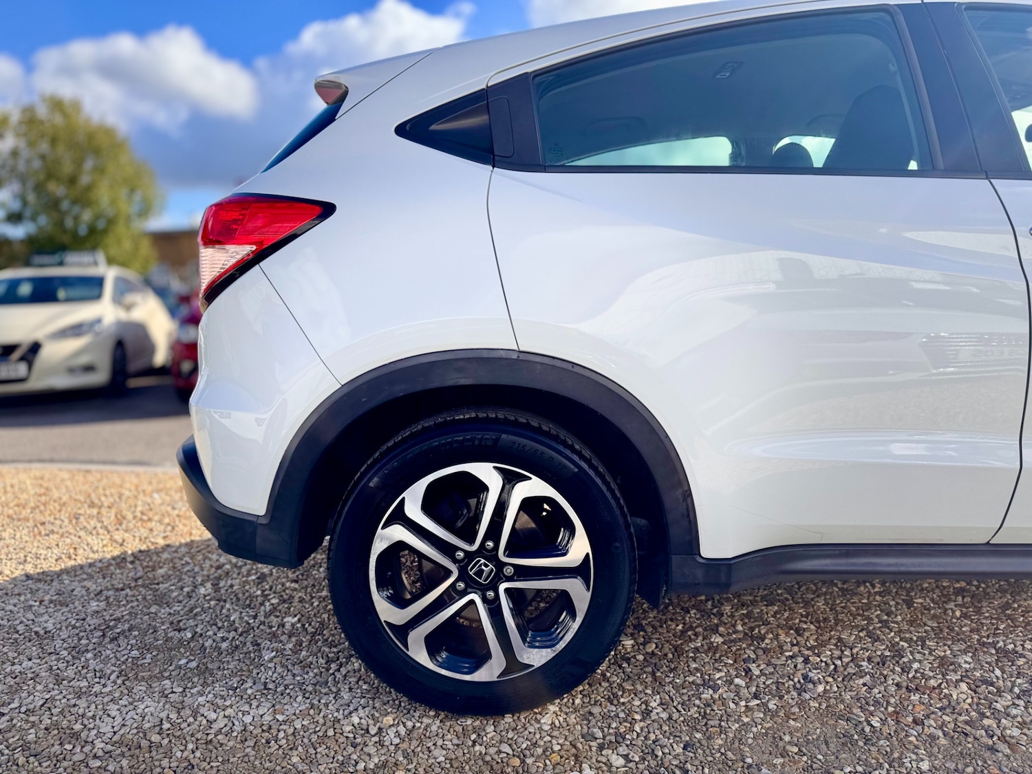 Used Honda HR-V 2017 for sale - 76160740: Photo 22