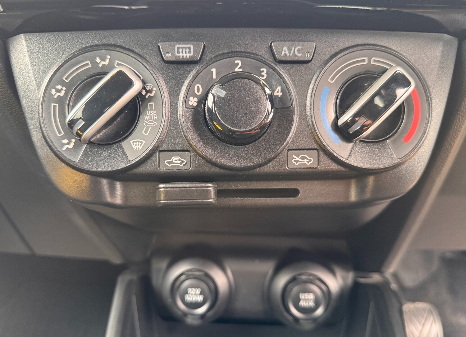 Used Suzuki Swift 2021 for sale - 77846712: Photo 35