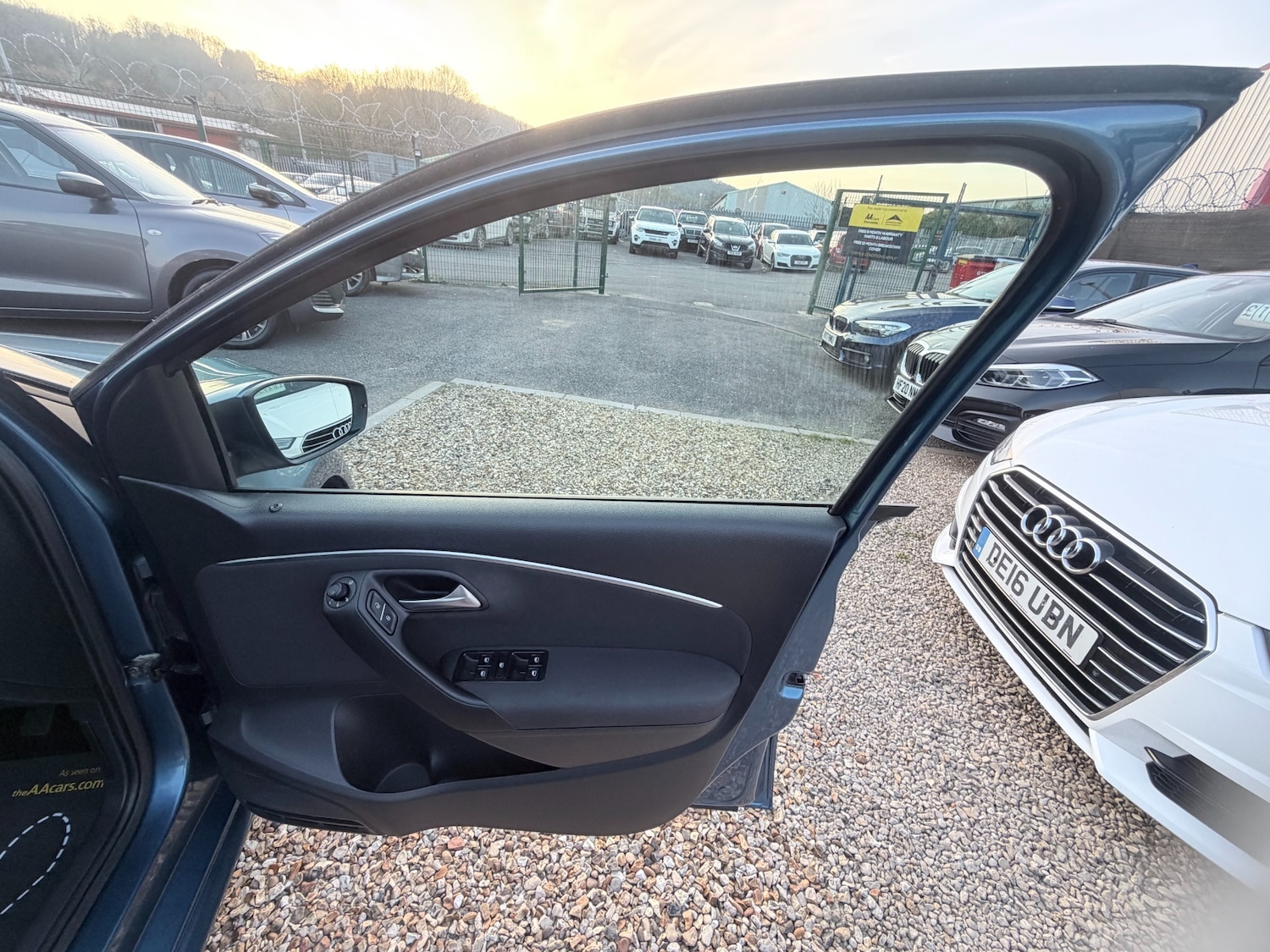 Used Volkswagen Polo 2016 for sale - 77953721: Photo 24