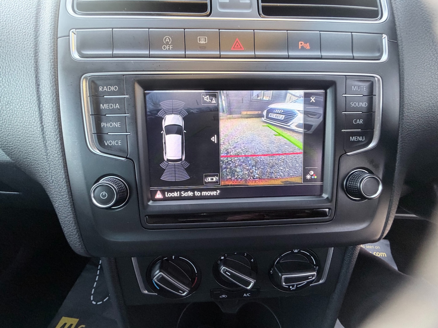 Used Volkswagen Polo 2016 for sale - 77953721: Photo 34