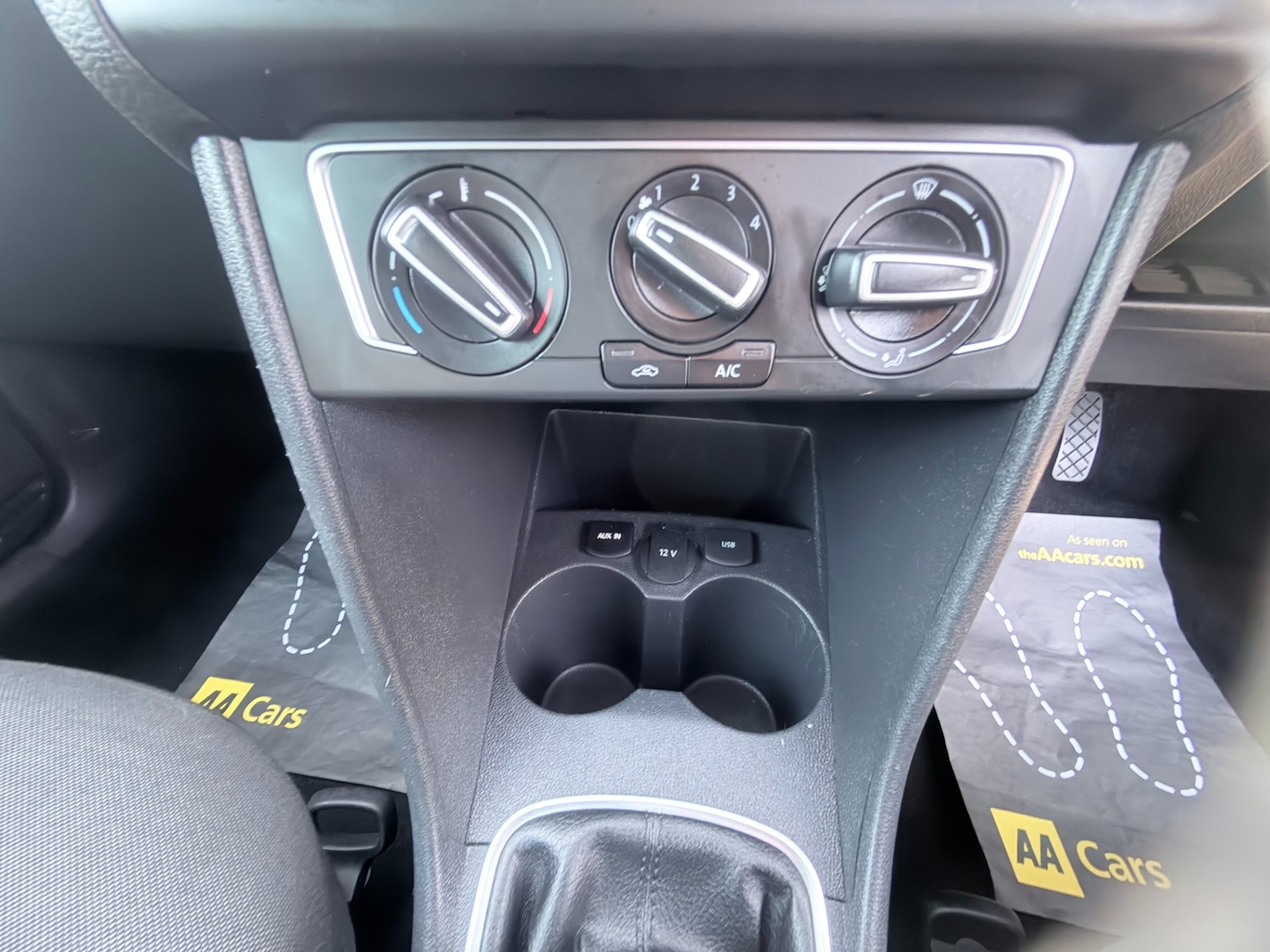 Used Volkswagen Polo 2016 for sale - 77953721: Photo 36