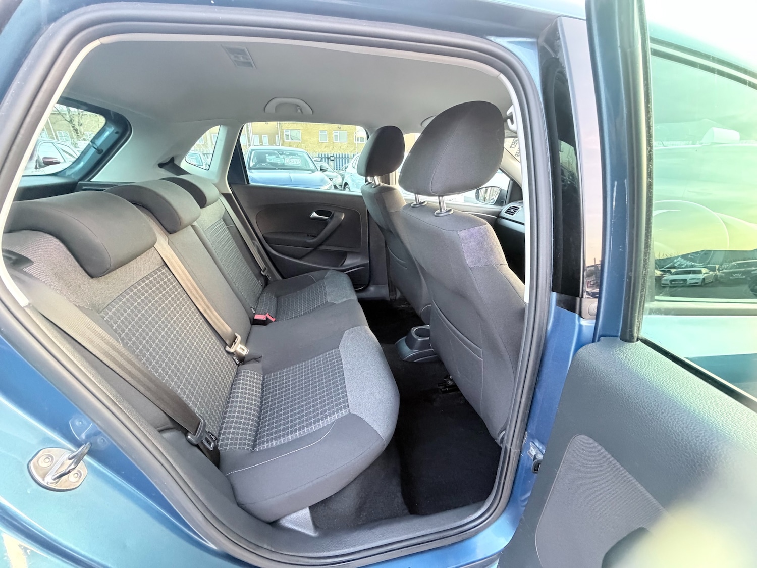 Used Volkswagen Polo 2016 for sale - 77953721: Photo 40