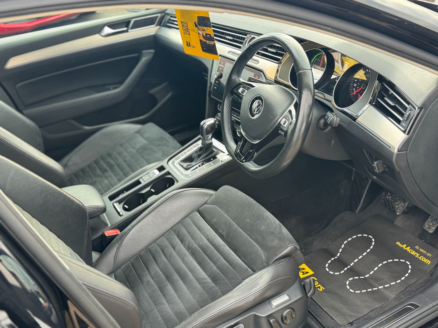 Used Volkswagen Passat 2017 for sale - 76578424: Photo 8