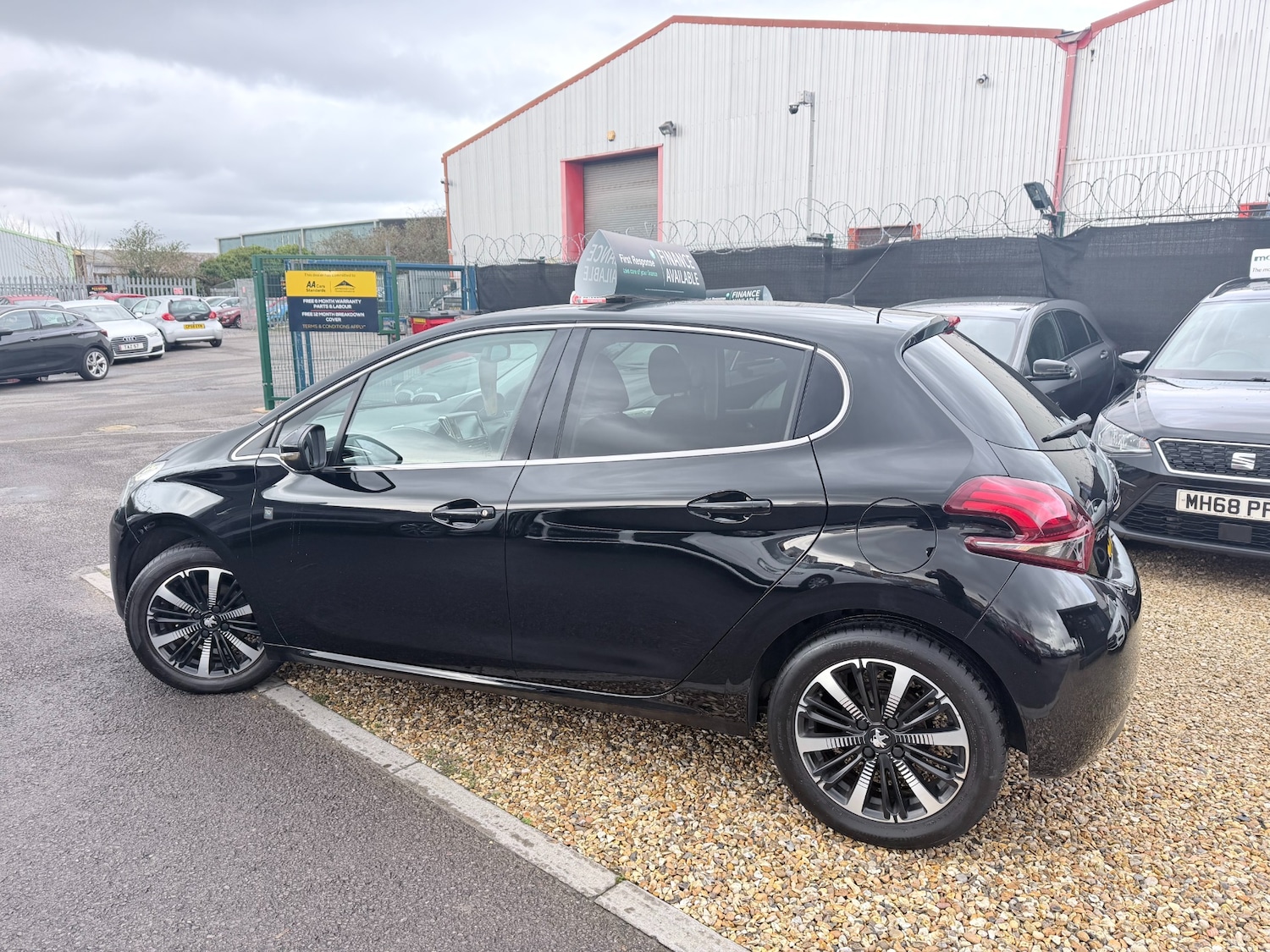 Used Peugeot 208 2019 for sale - 77716447: Photo 6