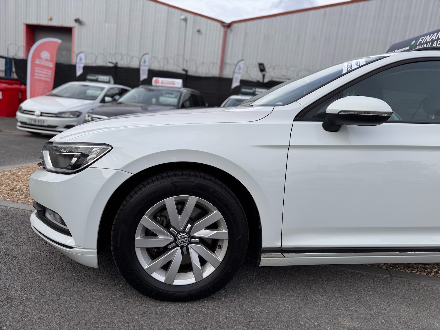 Used Volkswagen Passat 2015 for sale - 76159734: Photo 23
