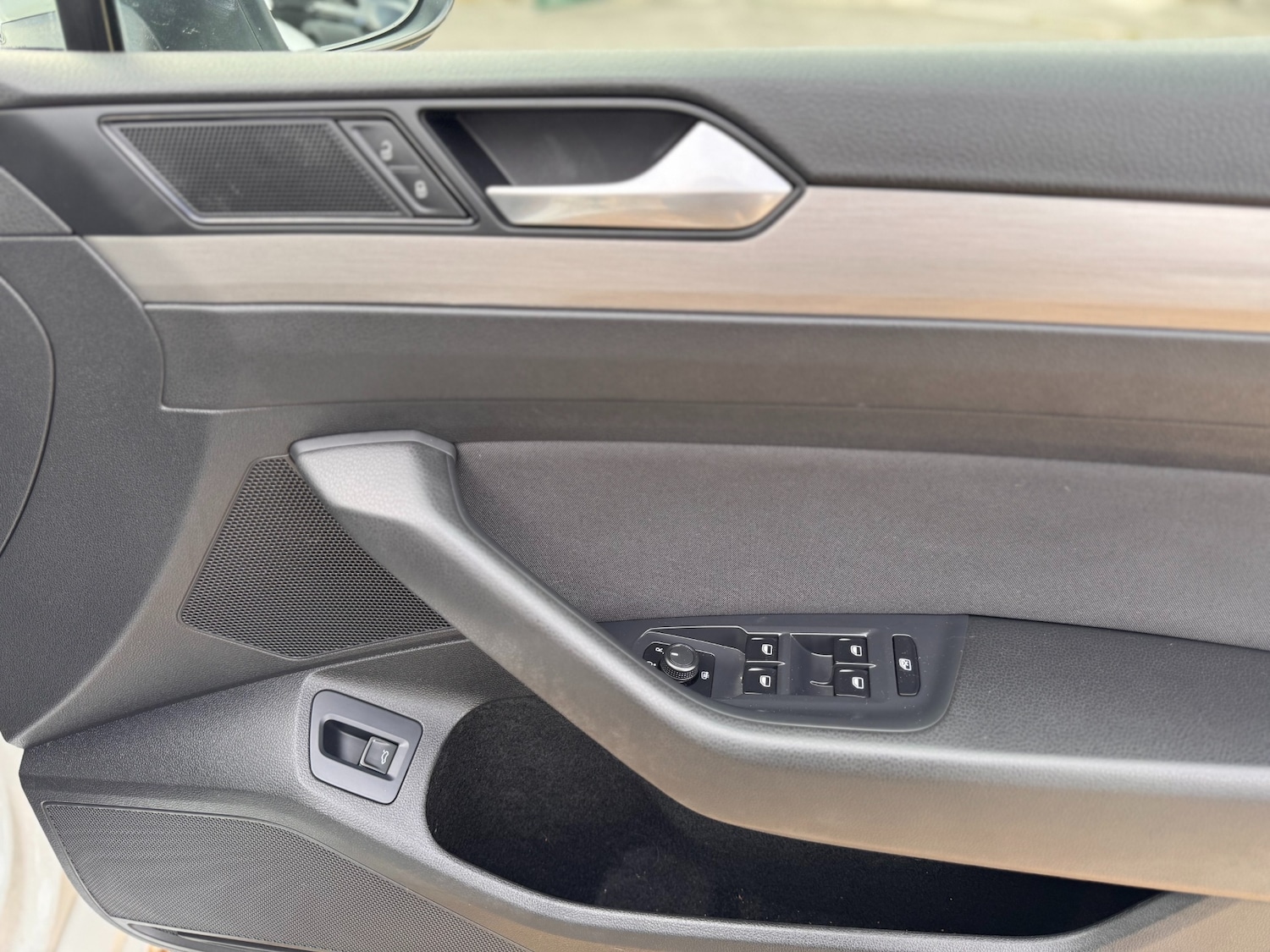 Used Volkswagen Passat 2015 for sale - 76159734: Photo 25