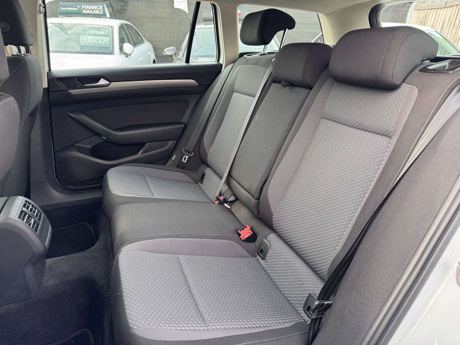 Used Volkswagen Passat 2015 for sale - 76159734: Photo 39
