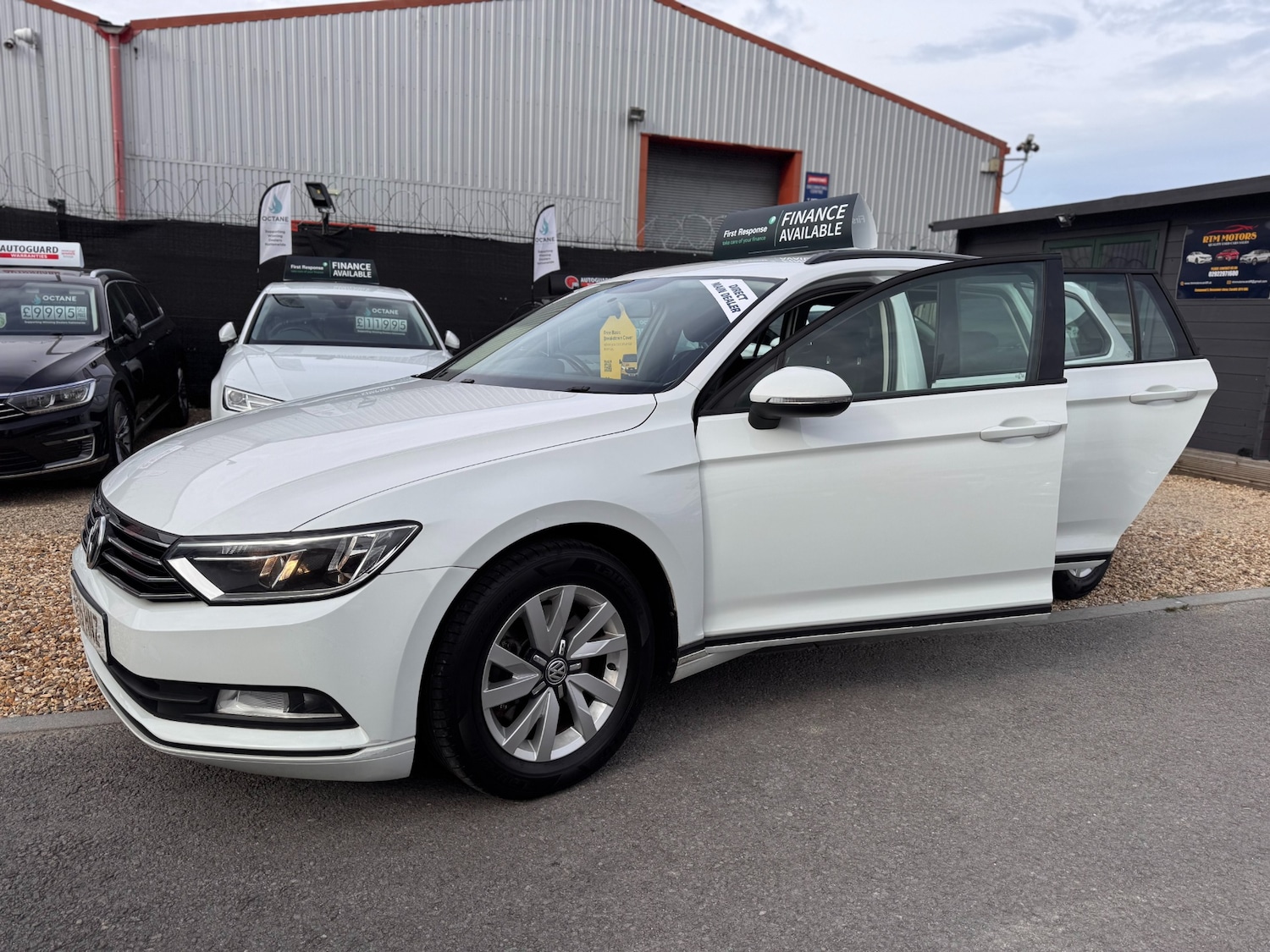 Used Volkswagen Passat 2015 for sale - 76159734: Photo 42