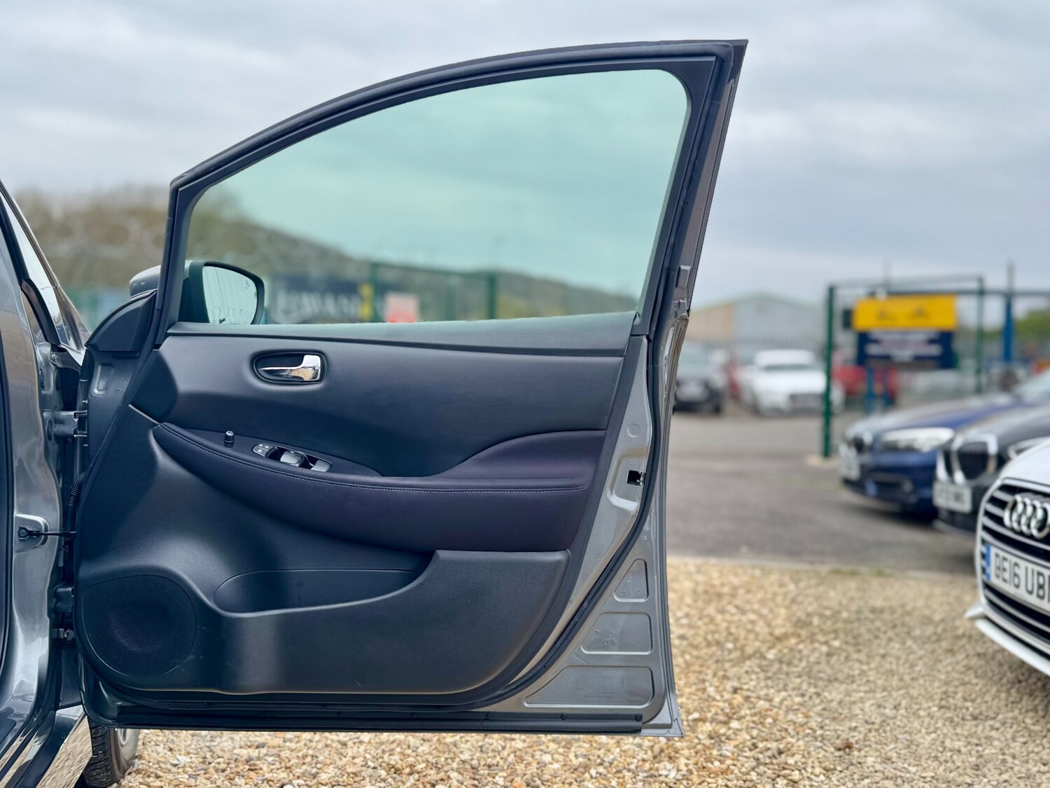 Used Nissan Leaf 2020 for sale - 78067685: Photo 25