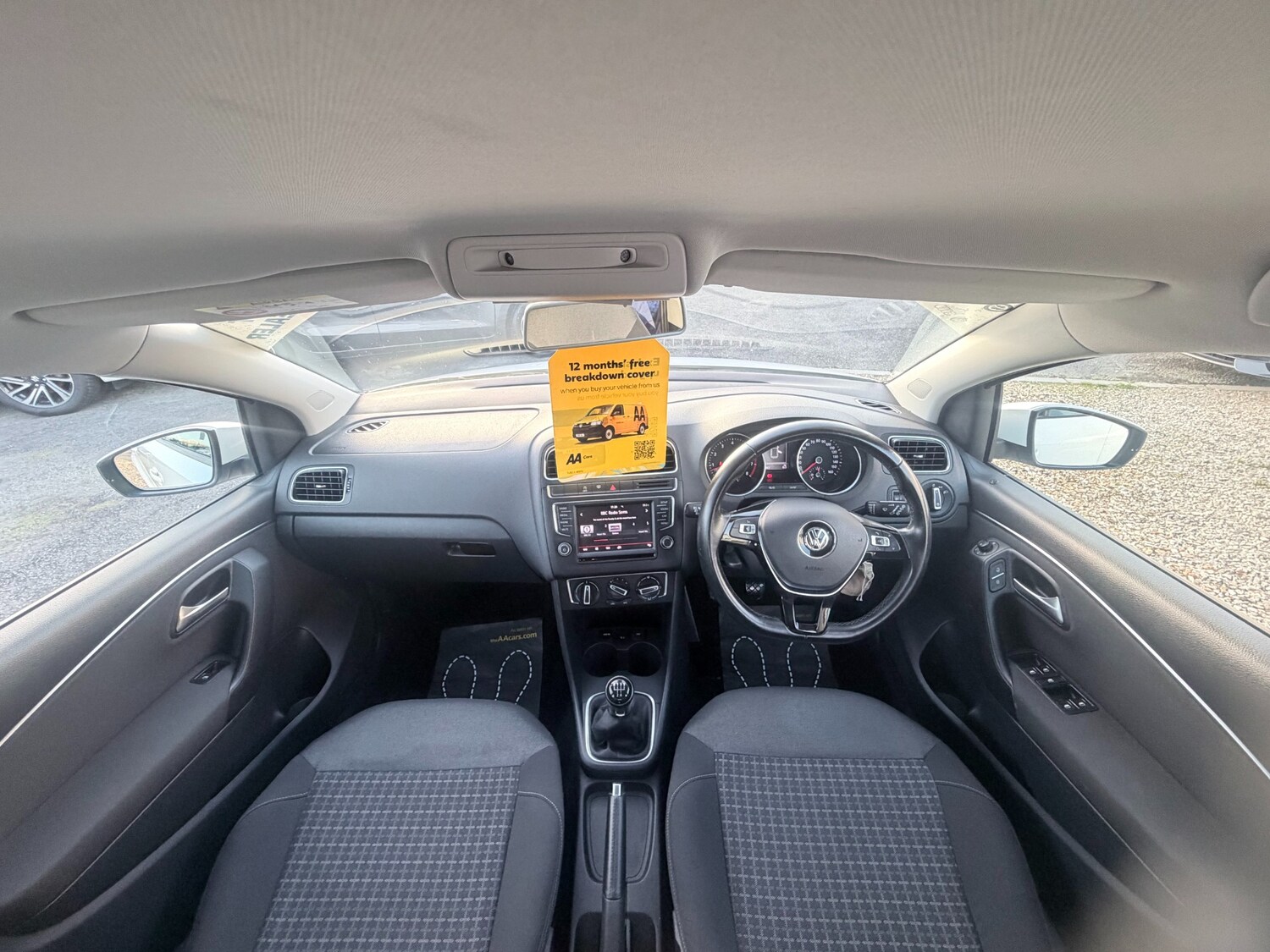 Used Volkswagen Polo 2015 for sale - 77950693: Photo 10