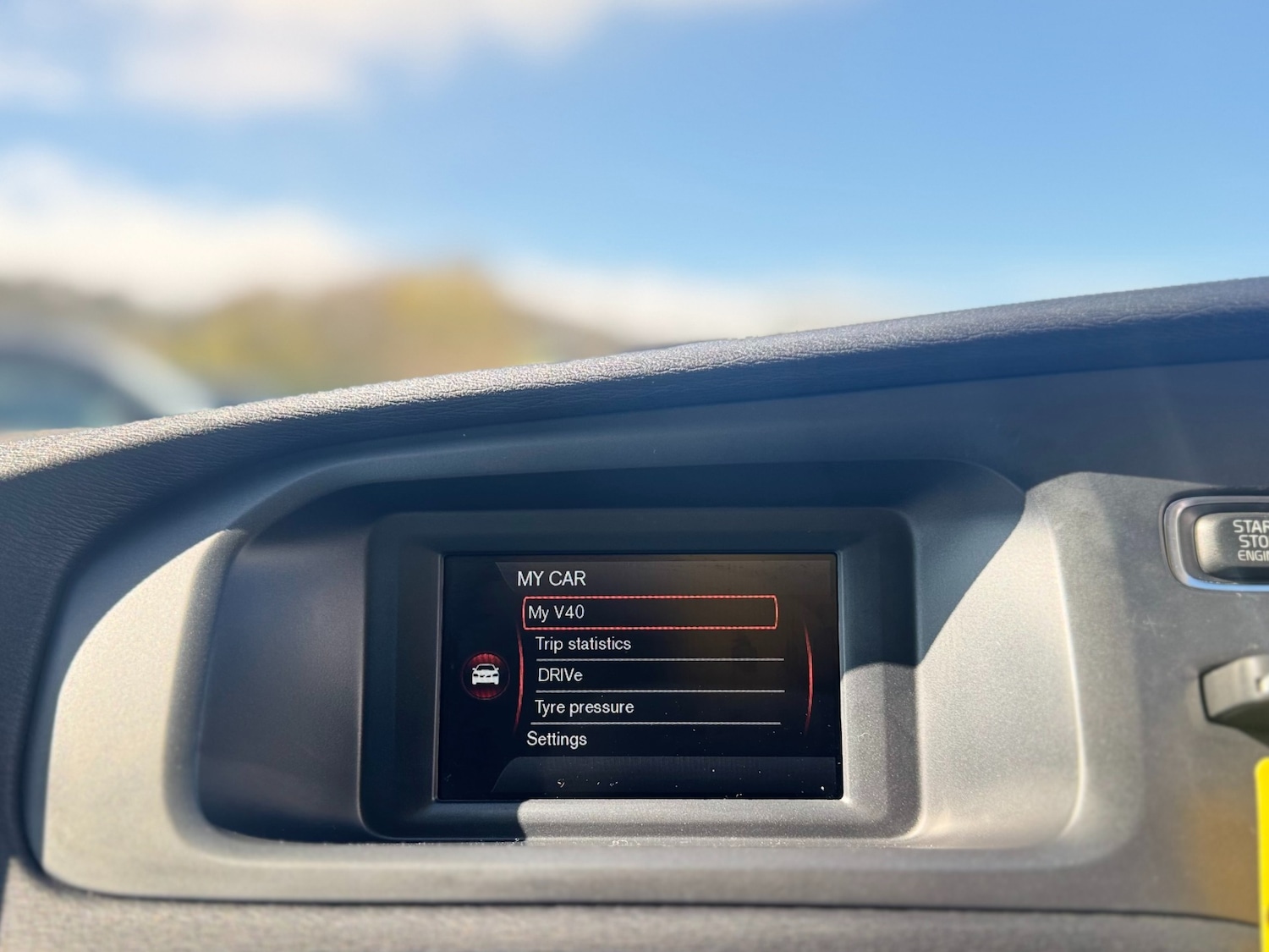 Used Volvo V40 2014 for sale - 78083843: Photo 33