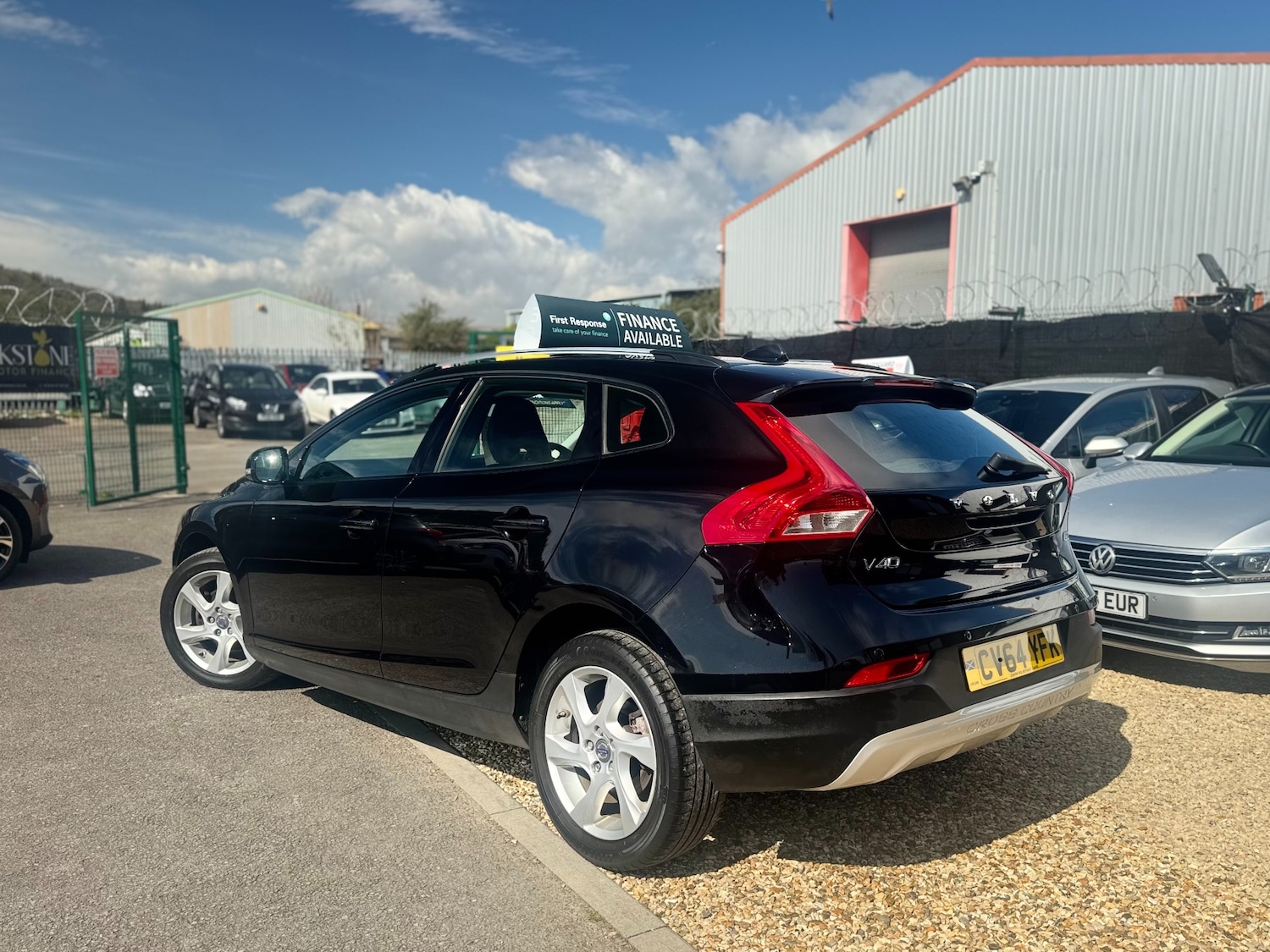 Used Volvo V40 2014 for sale - 78083843: Photo 6