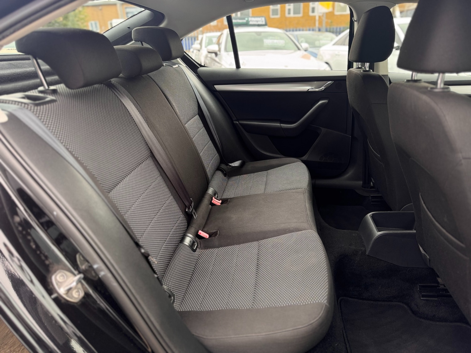 Used Skoda Octavia 2014 for sale - 76157451: Photo 36