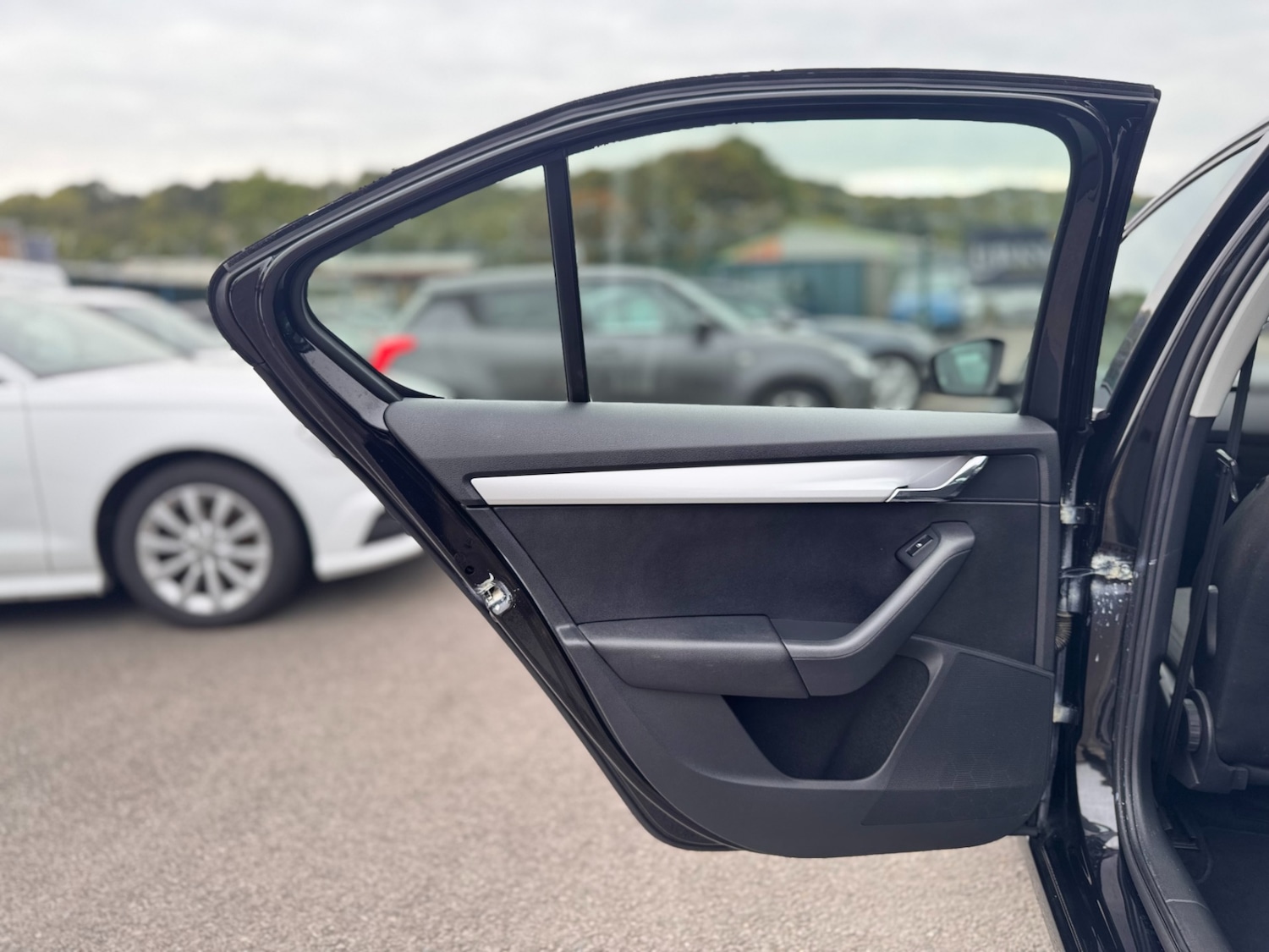 Used Skoda Octavia 2014 for sale - 76157451: Photo 37