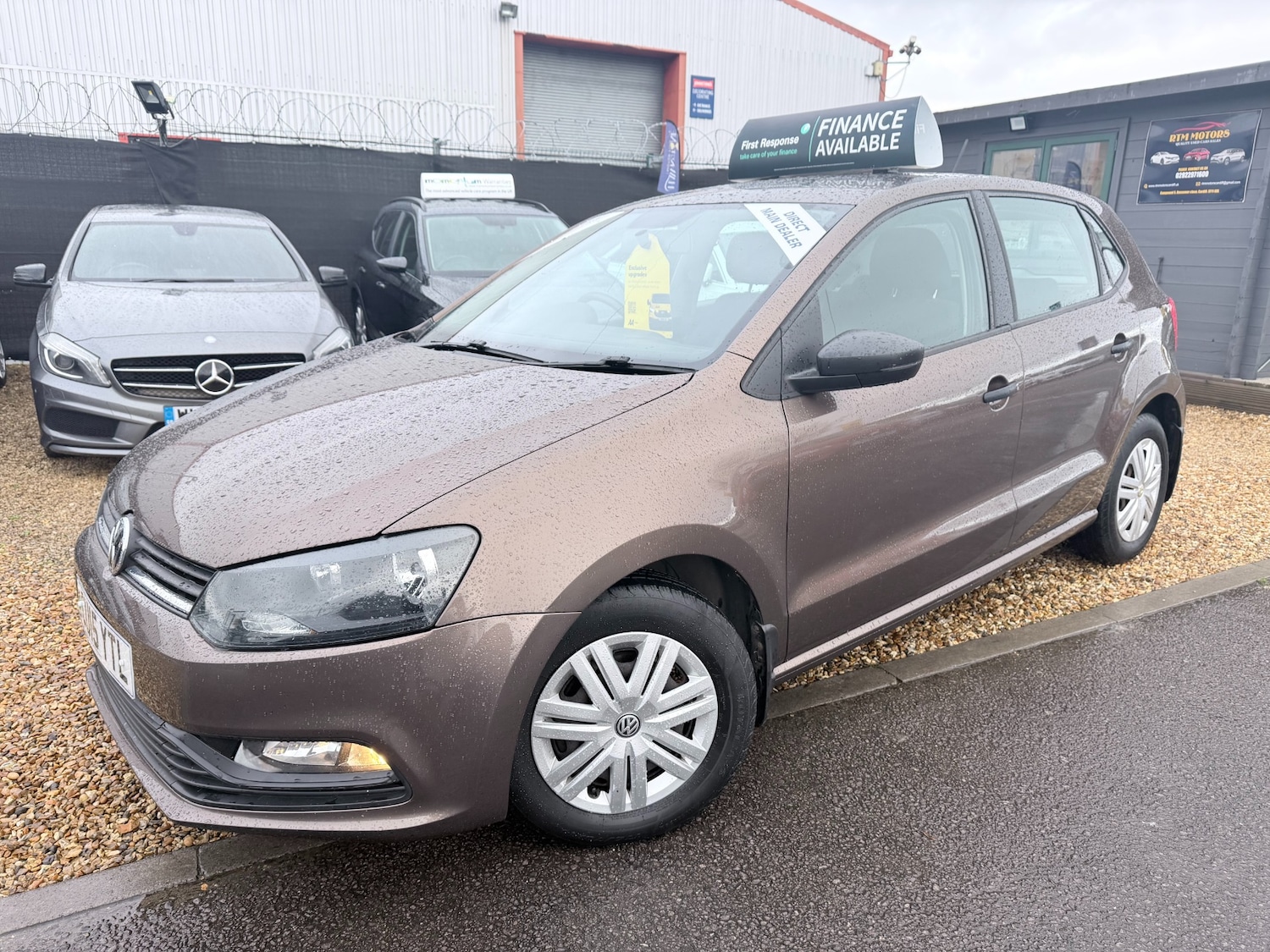 Used Volkswagen Polo 2015 for sale - 77947711: Photo 2
