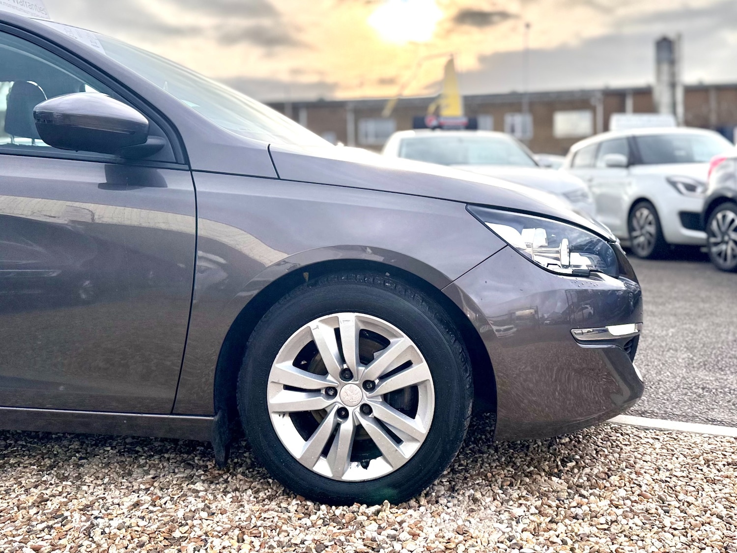 Used Peugeot 308 2014 for sale - 77640173: Photo 21