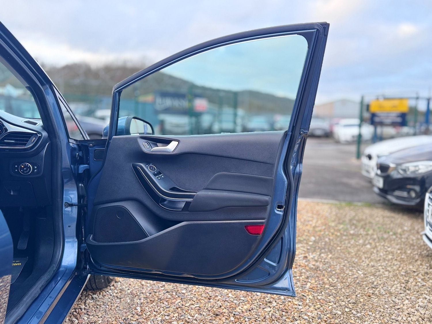 Used Ford Fiesta 2018 for sale - 77104071: Photo 25