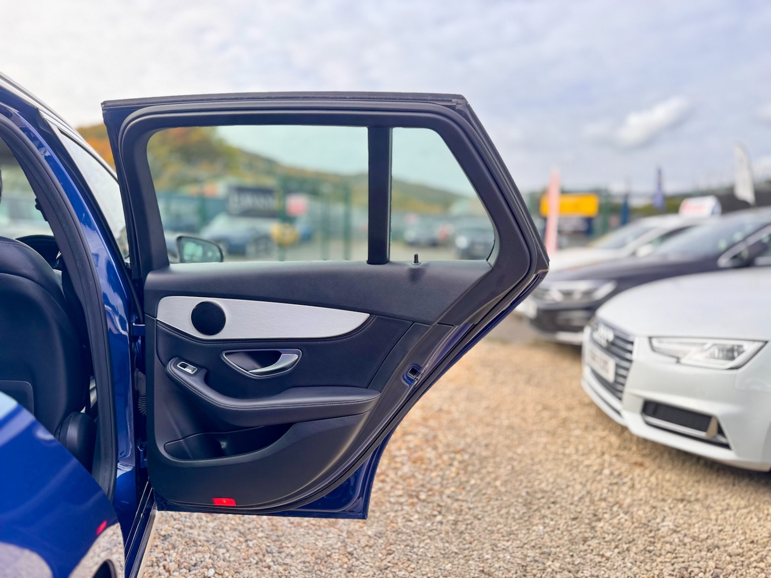 Used Mercedes-Benz C Class 2015 for sale - 76577762: Photo 41