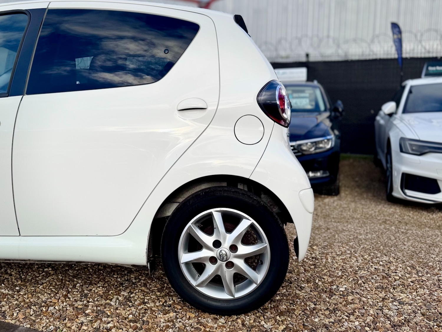 Used Toyota AYGO 2014 for sale - 77062126: Photo 11