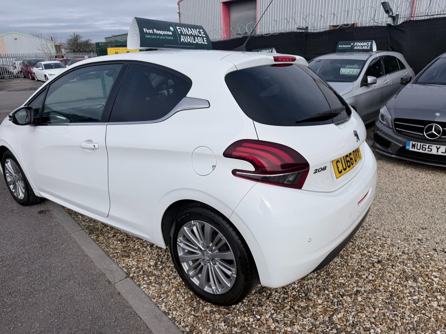 Used Peugeot 208 2016 for sale - 77729861: Photo 15